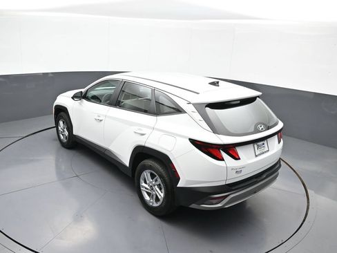 Certified 2025 Hyundai Tucson SE AWD/4WD image 39