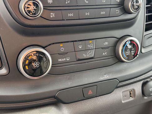 Used 2024 Ford Transit 250 Low Roof w/ Exterior Upgrade Package image 26