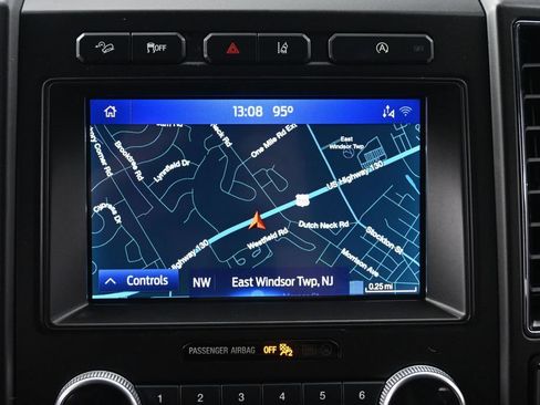 Used 2021 Ford Expedition Max Limited AWD/4WD image 30