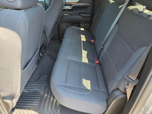 Used 2024 Chevrolet Silverado 1500 LT AWD/4WD image 15