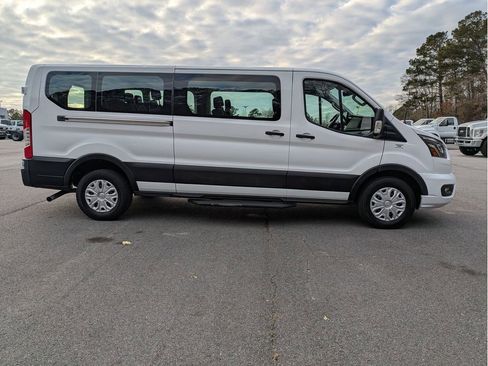 Certified 2023 Ford Transit 350 XLT image 5