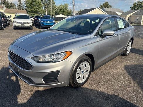 Used 2020 Ford Fusion S FWD image 32