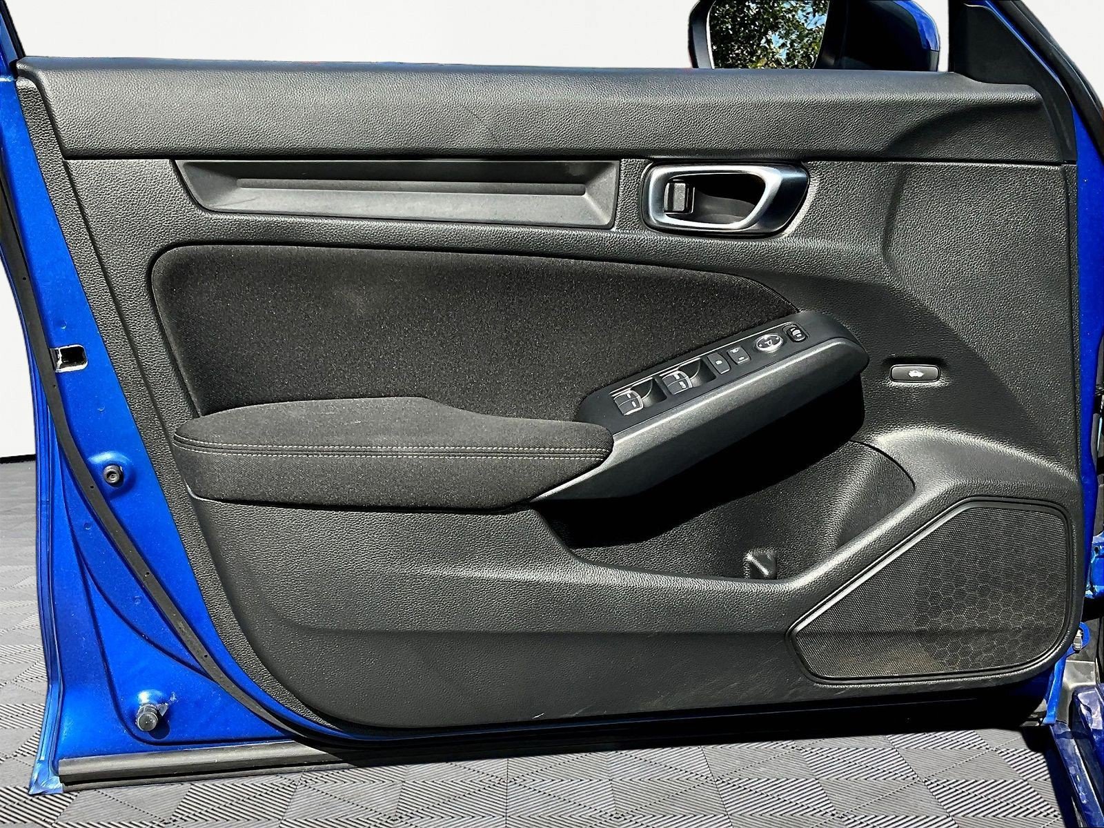 Used 2024 Honda Civic LX image 19