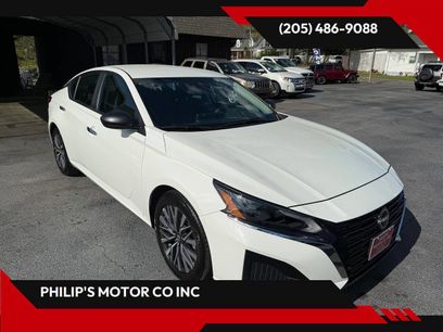 Used 2025 Nissan Altima 2.5 SV