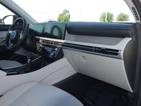 Used 2025 Hyundai Tucson SEL FWD image 24
