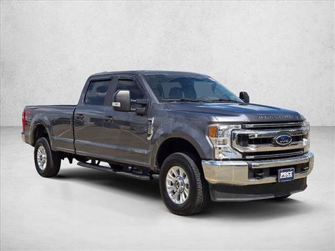Used 2022 Ford F250 XL w/ STX Appearance Package image 3