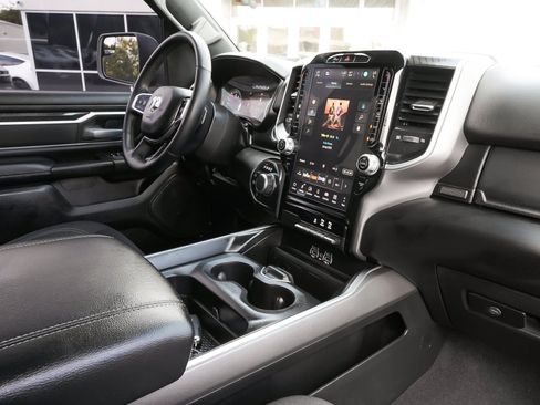 Used 2025 RAM 1500 Big Horn AWD/4WD image 43