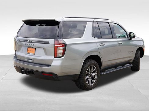 Certified 2024 Chevrolet Tahoe Z71 w/ Luxury Package AWD/4WD image 5