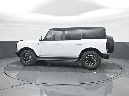 New 2025 Ford Bronco Outer Banks image 30