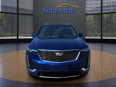 Used 2025 Cadillac XT6 Premium Luxury w/ Technology Package AWD/4WD image 3