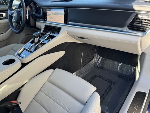 Certified 2023 Porsche Panamera 4 image 15