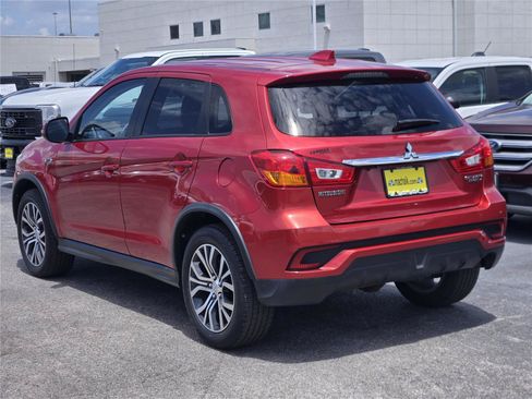 Used 2018 Mitsubishi Outlander Sport ES FWD image 6