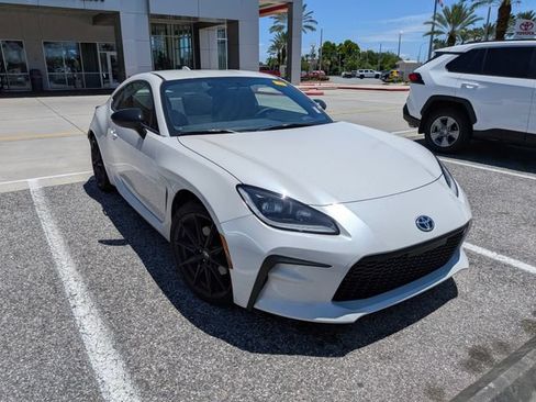 Certified 2025 Toyota GR86 Premium RWD image 1
