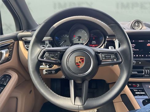 Used 2023 Porsche Macan S AWD/4WD image 15