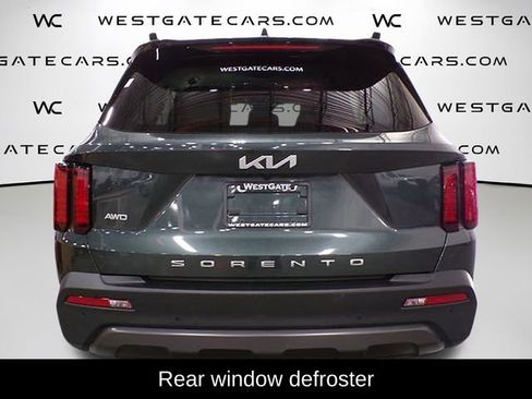 Used 2022 Kia Sorento S image 7