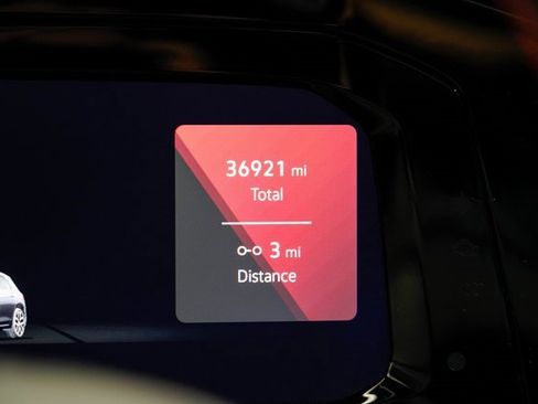 Used 2024 Volkswagen GTI S image 33