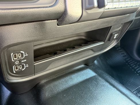 New 2025 RAM 2500 Tradesman w/ Chrome Appearance Group image 21