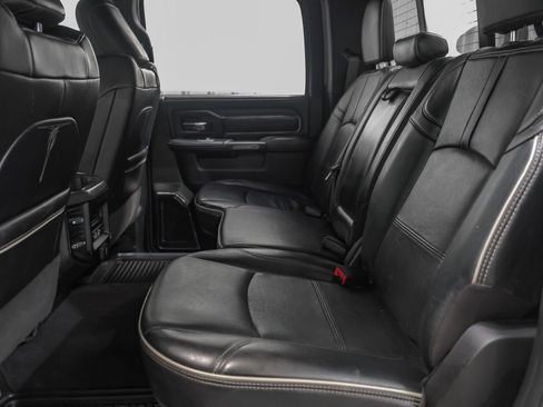 Used 2022 RAM 3500 Limited AWD/4WD image 38