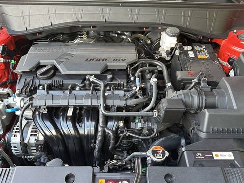 Used 2025 Hyundai Kona SEL FWD image 34