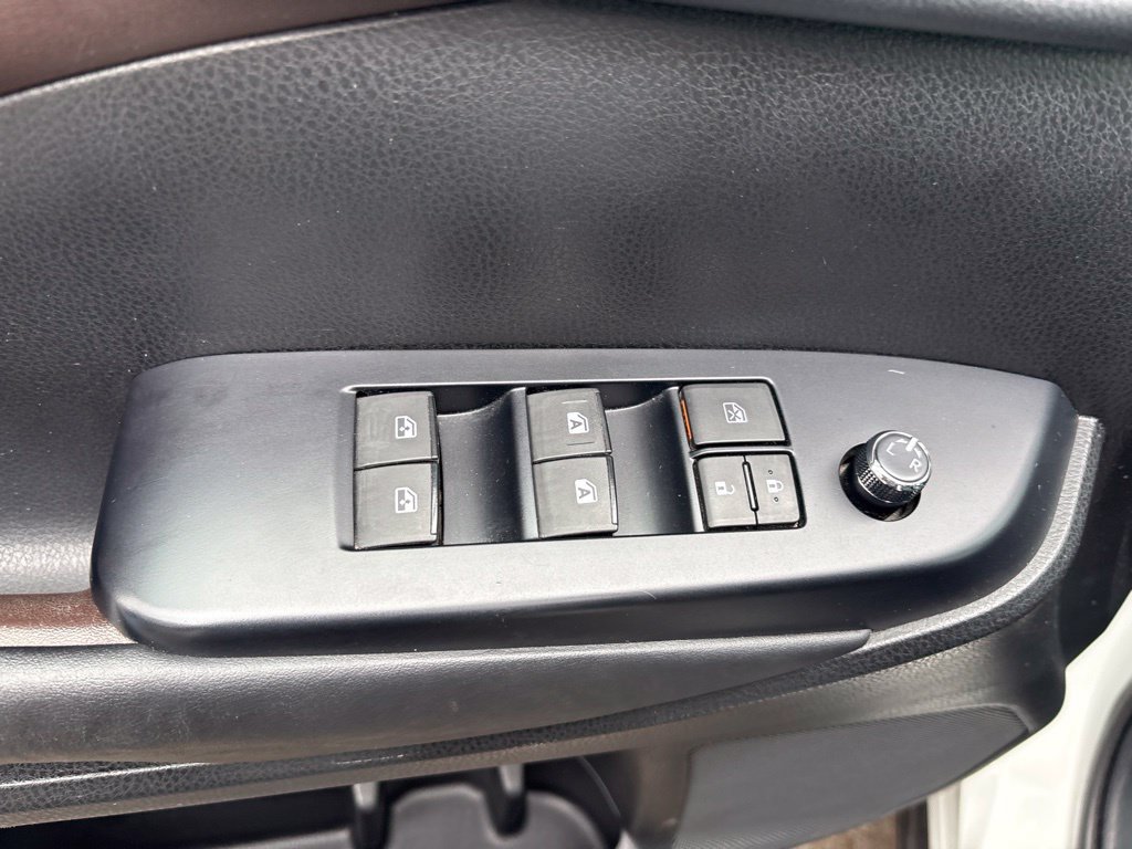 Used 2017 Toyota Highlander XLE AWD/4WD image 15