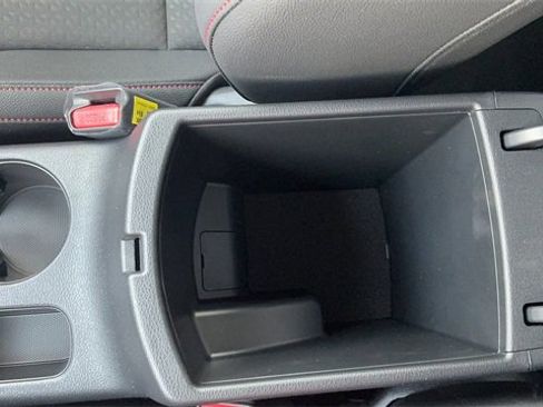 Certified 2025 Kia Soul GT-Line w/ GT-Line Technology Package image 28