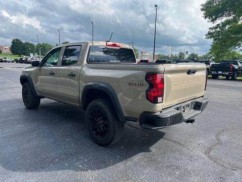 Used 2024 Chevrolet Colorado Trail Boss w/ Advanced Trailering Package AWD/4WD image 4