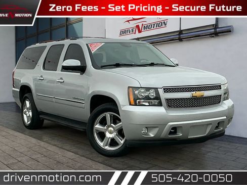 Used 2013 Chevrolet Suburban LTZ image 1