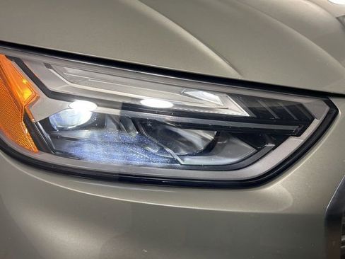 Used 2023 Audi SQ5 Premium Plus w/ Premium Plus Package image 33