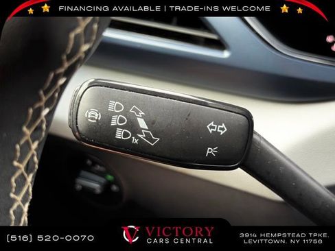 Used 2023 Volkswagen Taos SE image 31