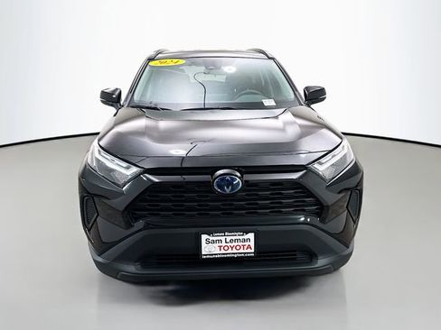 Used 2024 Toyota RAV4 LE image 2