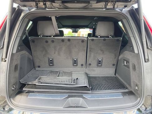 Used 2024 Cadillac Escalade Premium Luxury w/ LPO, Floor Liner Package AWD/4WD image 27