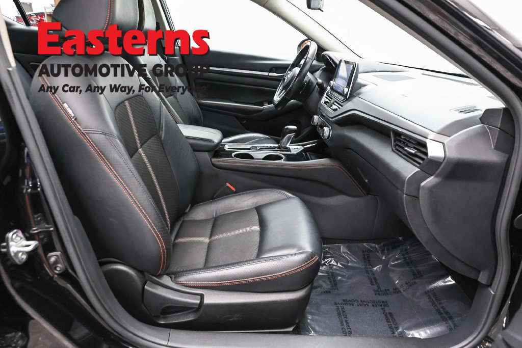 Used 2024 Nissan Altima 2.5 SR FWD image 26