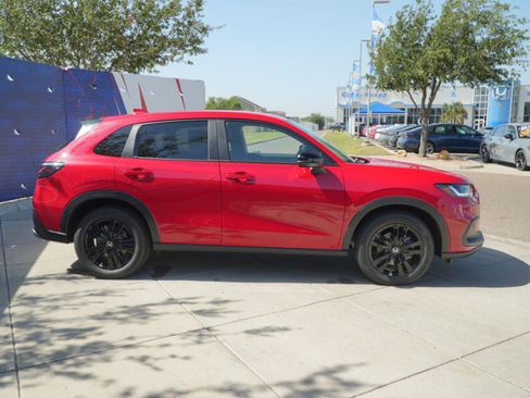 New 2027 Honda HR-V Sport image 4
