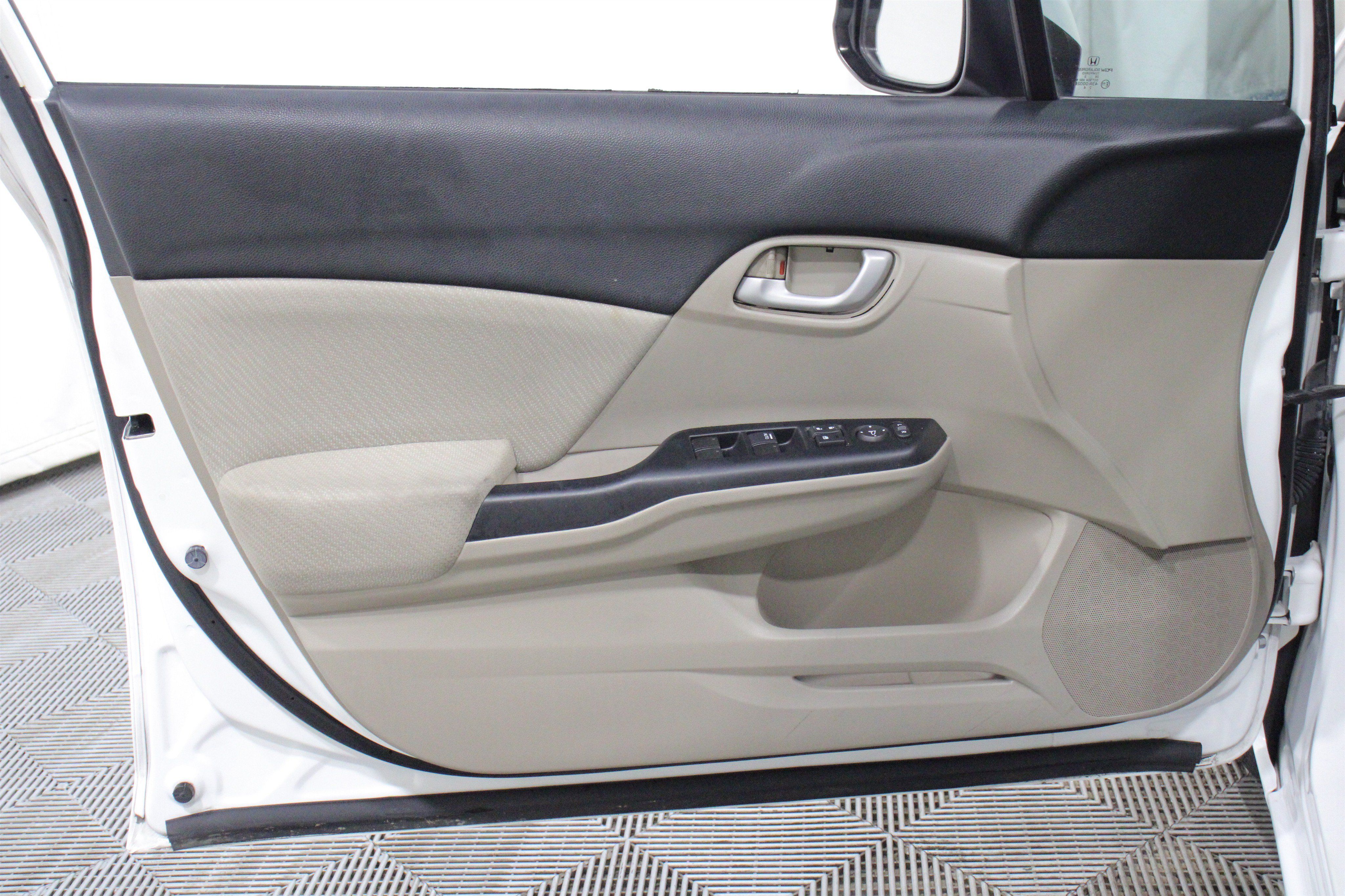 Used 2013 Honda Civic LX image 6