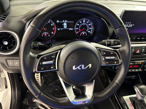 Used 2023 Kia Forte GT-Line w/ GT-Line Premium Package FWD image 29