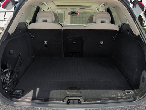 Used 2024 Volvo XC60 T8 Core w/ Protection Package AWD/4WD image 28