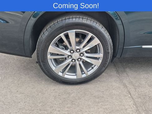 Used 2025 Cadillac XT6 Premium Luxury AWD/4WD image 13