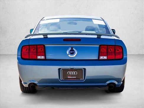 Used 2006 Ford Mustang GT RWD image 6