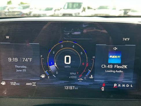Certified 2025 Chevrolet Traverse RS AWD/4WD image 30