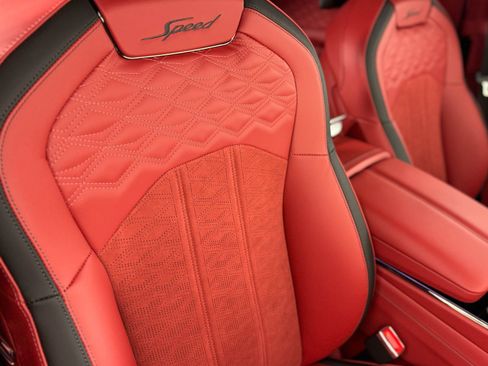 New 2025 Bentley Flying Spur Plug-In Hybrid image 34