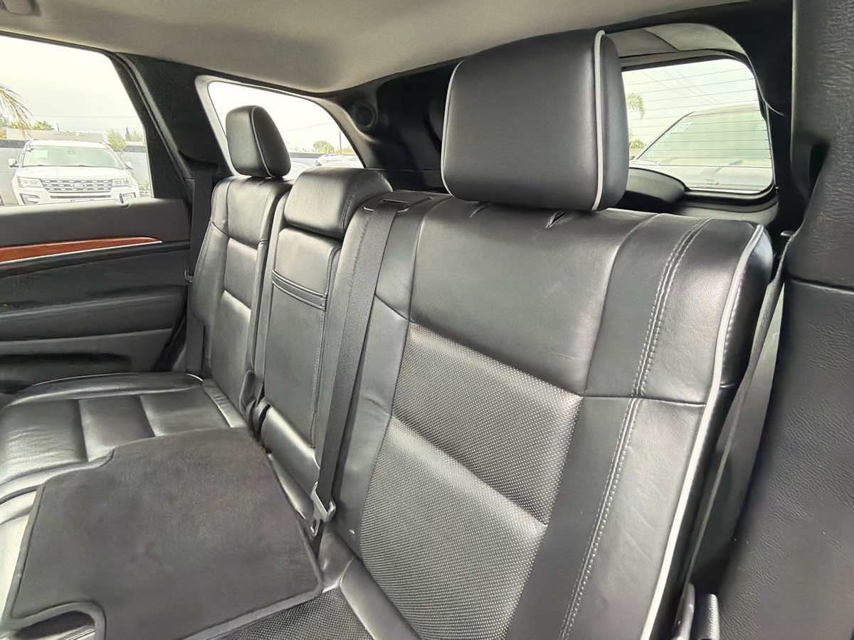 Used 2013 Jeep Grand Cherokee Overland AWD/4WD image 3