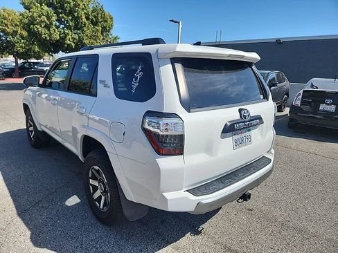 Used 2021 Toyota 4Runner TRD Off-Road Premium w/ Moonroof Package AWD/4WD image 3