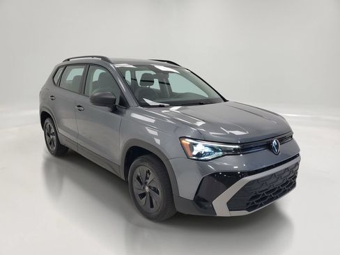 Used 2025 Volkswagen Taos S FWD image 3