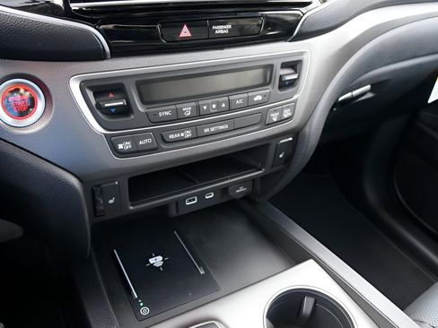 New 2025 Honda Ridgeline RTL image 22