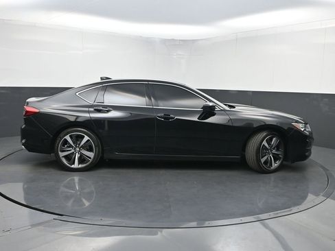 Used 2025 Acura TLX w/ Technology Package image 46