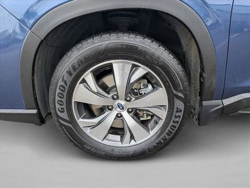 Used 2020 Subaru Ascent Premium w/ Convenience Package image 25