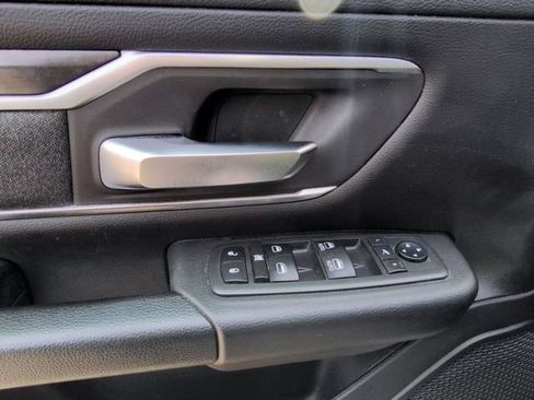 Used 2019 RAM 1500 Big Horn image 13
