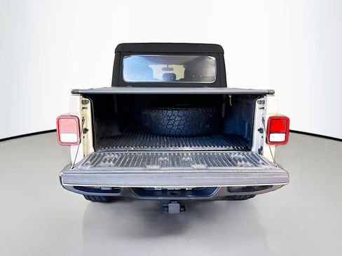 Used 2020 Jeep Gladiator Sport AWD/4WD image 24