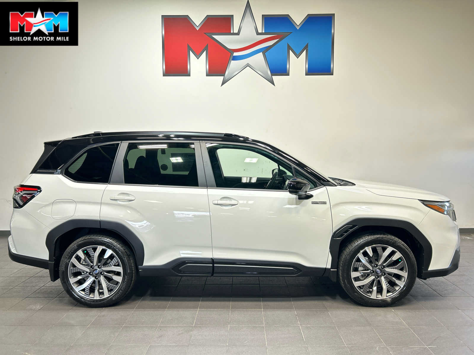 New 2026 Subaru Forester Touring AWD/4WD image 1