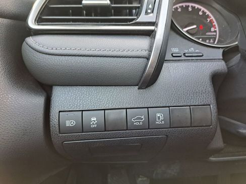 Used 2024 Toyota Camry SE image 15